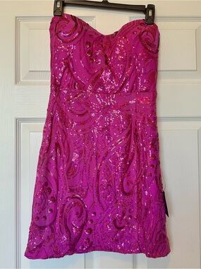 shine for us cream metallic tropical jacquard mini dress NWT Lulus Shine for Us Cream Metallic Tropical Jacquard Mini Dress Size M